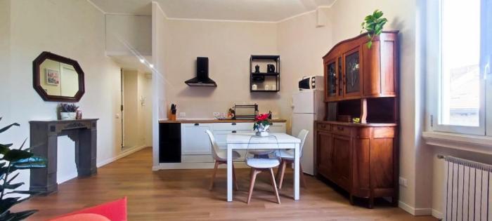 2 Bedroom Gem Near Milano Centrale Fast Wi Fi Kademy House Номер фото