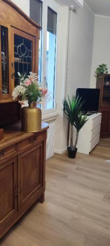 2 Bedroom Gem Near Milano Centrale Fast Wi Fi Kademy House Номер фото