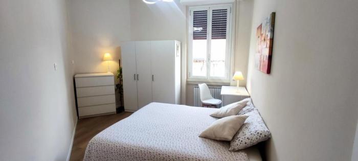 2 Bedroom Gem Near Milano Centrale Fast Wi Fi Kademy House Номер фото