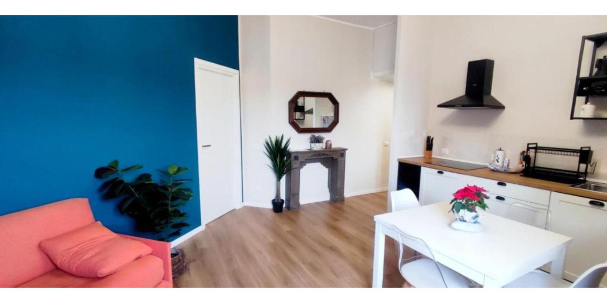 2 Bedroom Gem Near Milano Centrale Fast Wi Fi Kademy House Экстерьер фото