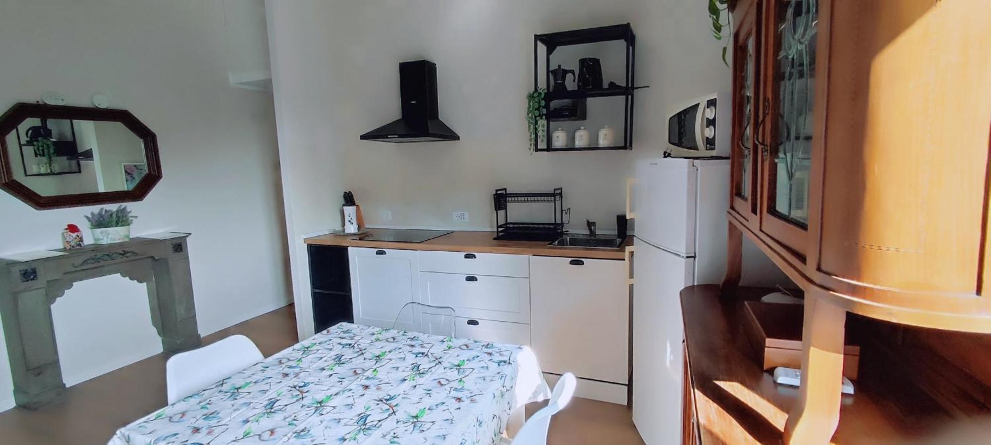 2 Bedroom Gem Near Milano Centrale Fast Wi Fi Kademy House Экстерьер фото