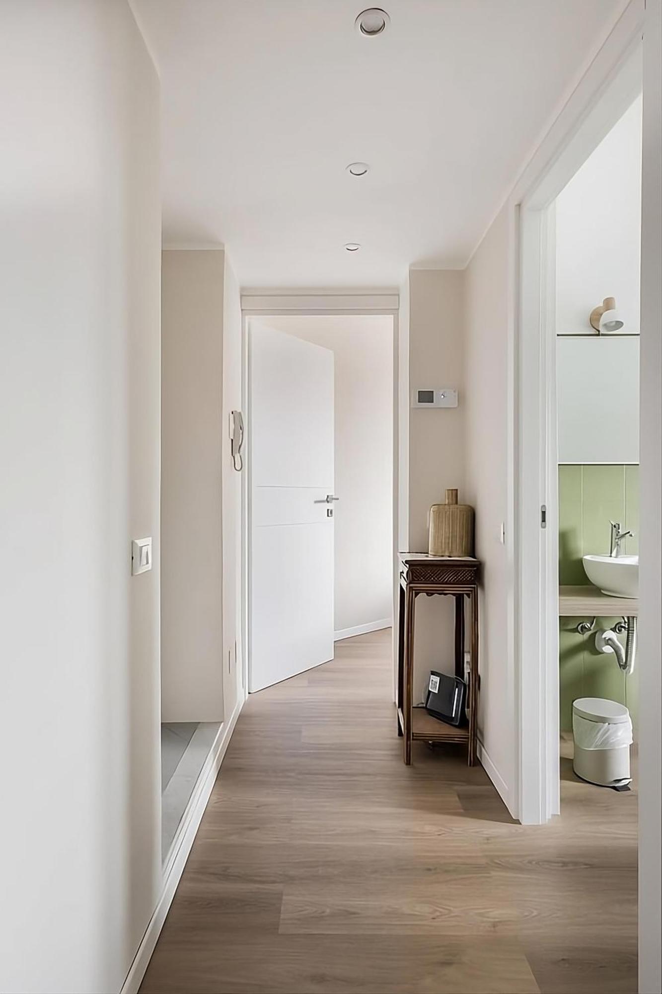 2 Bedroom Gem Near Milano Centrale Fast Wi Fi Kademy House Экстерьер фото