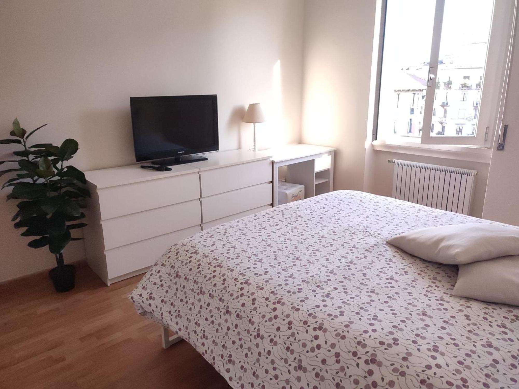 2 Bedroom Gem Near Milano Centrale Fast Wi Fi Kademy House Экстерьер фото