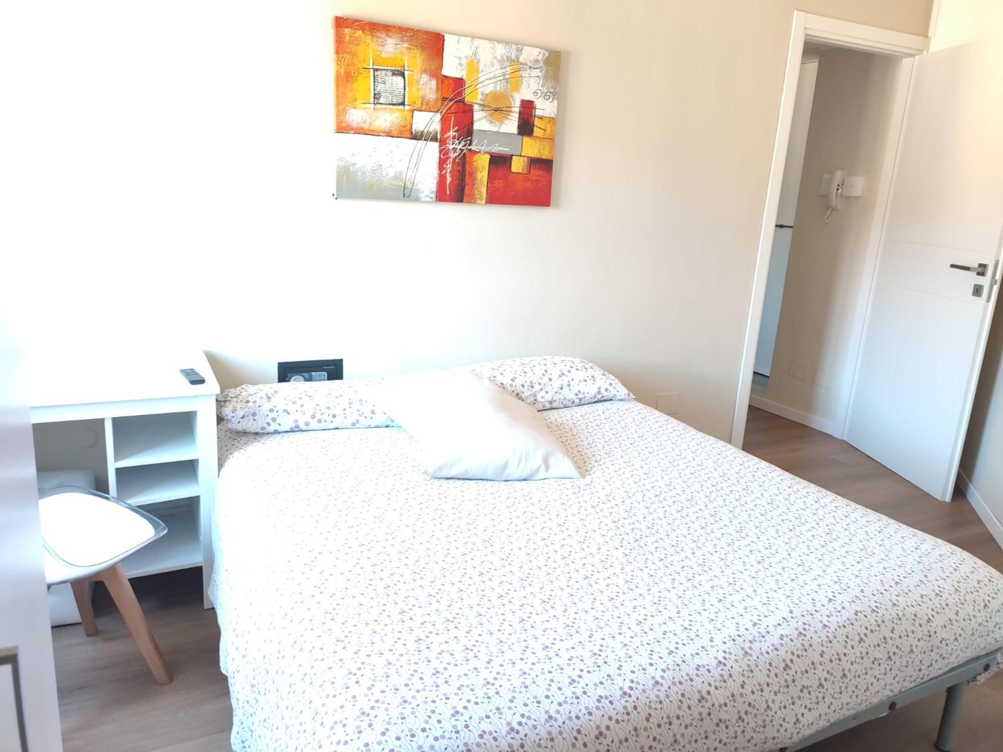 2 Bedroom Gem Near Milano Centrale Fast Wi Fi Kademy House Экстерьер фото